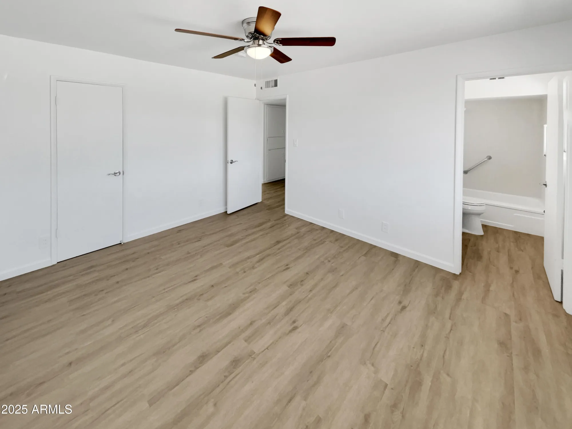 Property Slideshow image 20 of 28 | 10414 w sun city blvd, Sun City, AZ, 85351