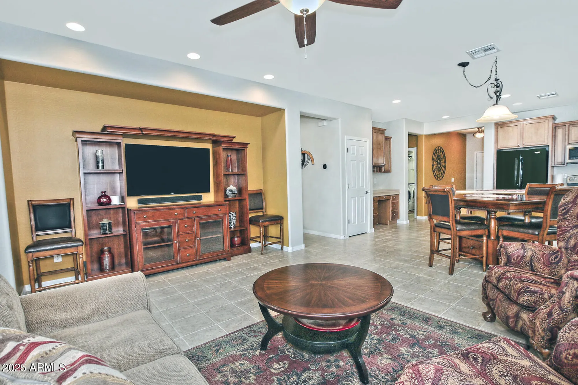 Property Slideshow image 16 of 56 | 6808 w mockingbird way, Florence, AZ, 85132