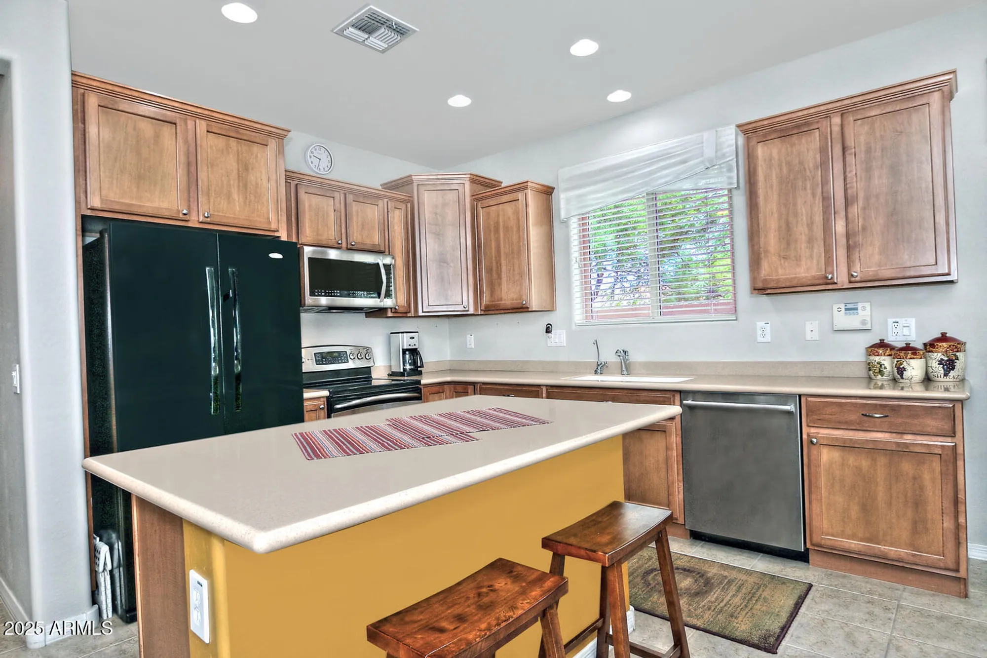 Property Slideshow image 11 of 56 | 6808 w mockingbird way, Florence, AZ, 85132