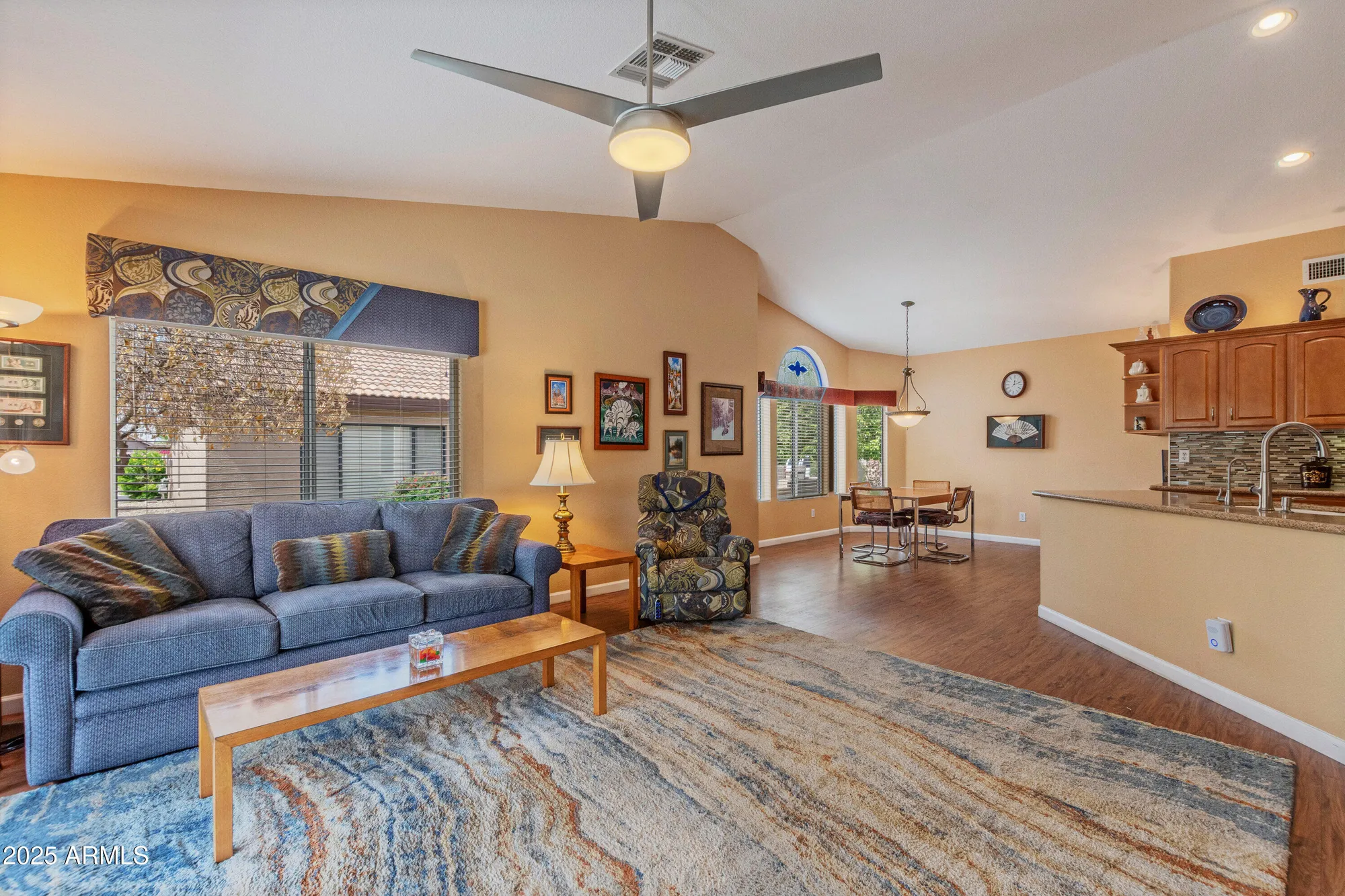 Property Slideshow image 7 of 21 | 14821 w catalina dr, Goodyear, AZ, 85395