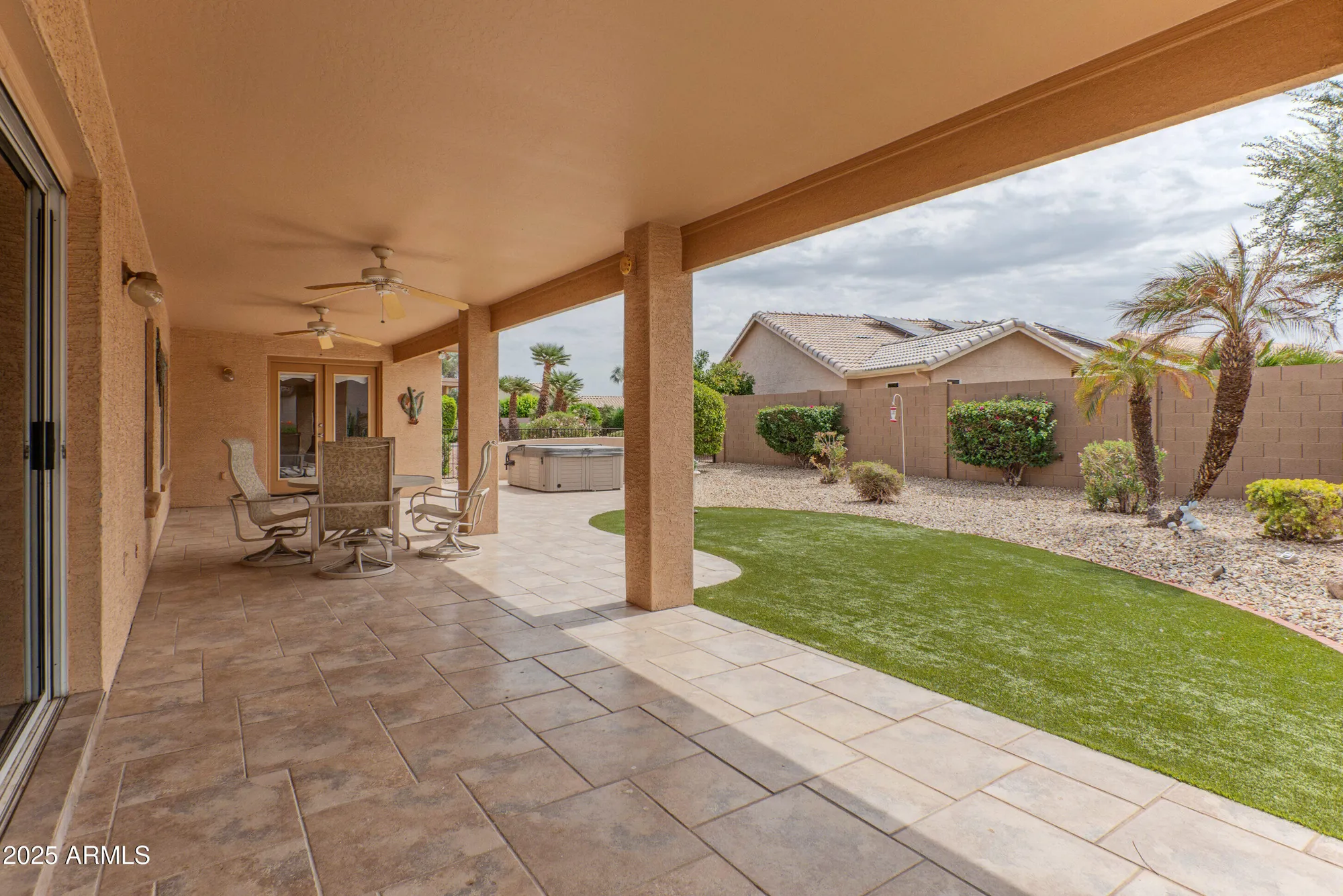 Property Slideshow image 18 of 21 | 14821 w catalina dr, Goodyear, AZ, 85395
