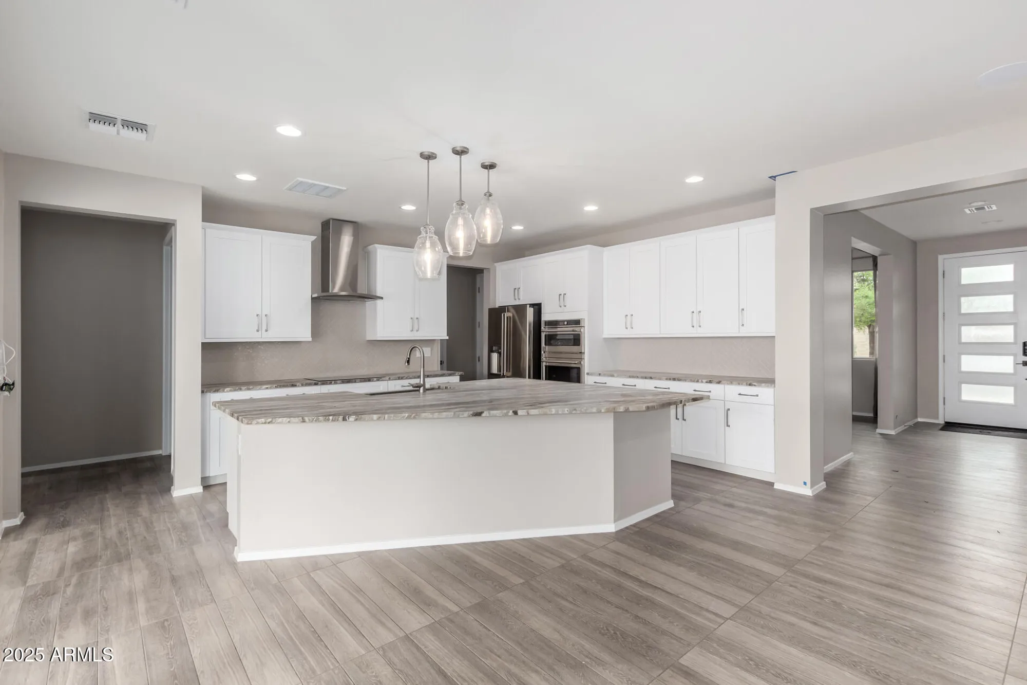 Property Slideshow image 7 of 27 | 39807 n collins ln, San Tan Valley, AZ, 85140