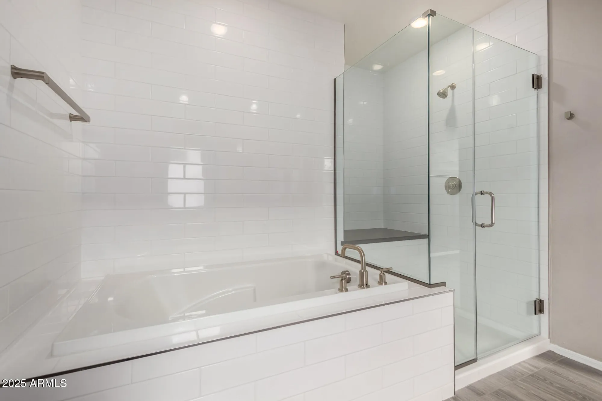 Property Slideshow image 18 of 27 | 39807 n collins ln, San Tan Valley, AZ, 85140