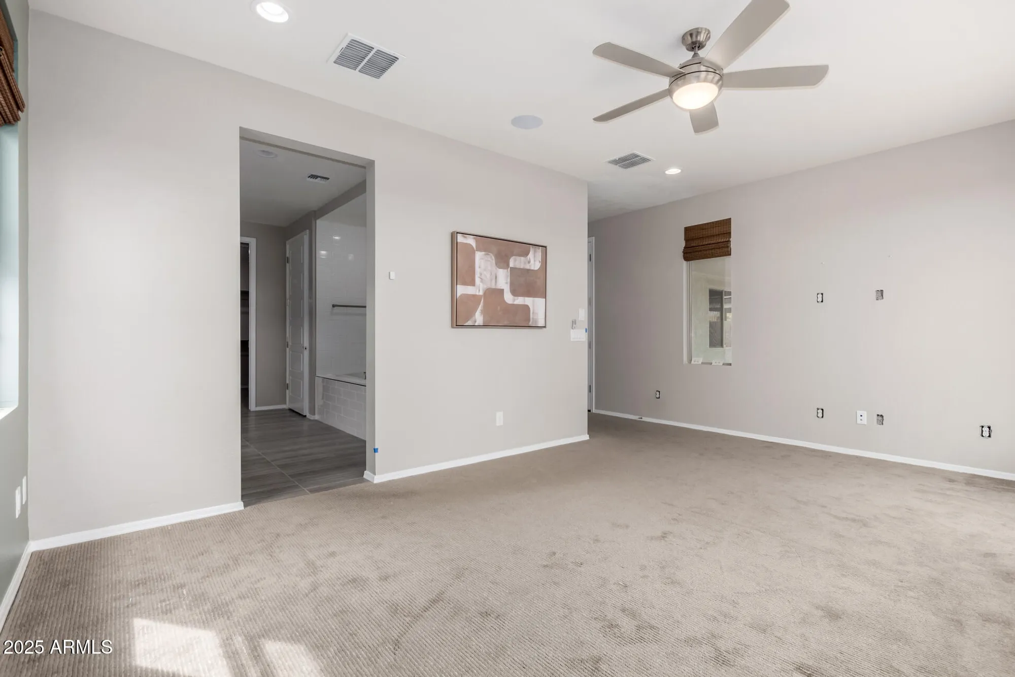 Property Slideshow image 21 of 27 | 39807 n collins ln, San Tan Valley, AZ, 85140