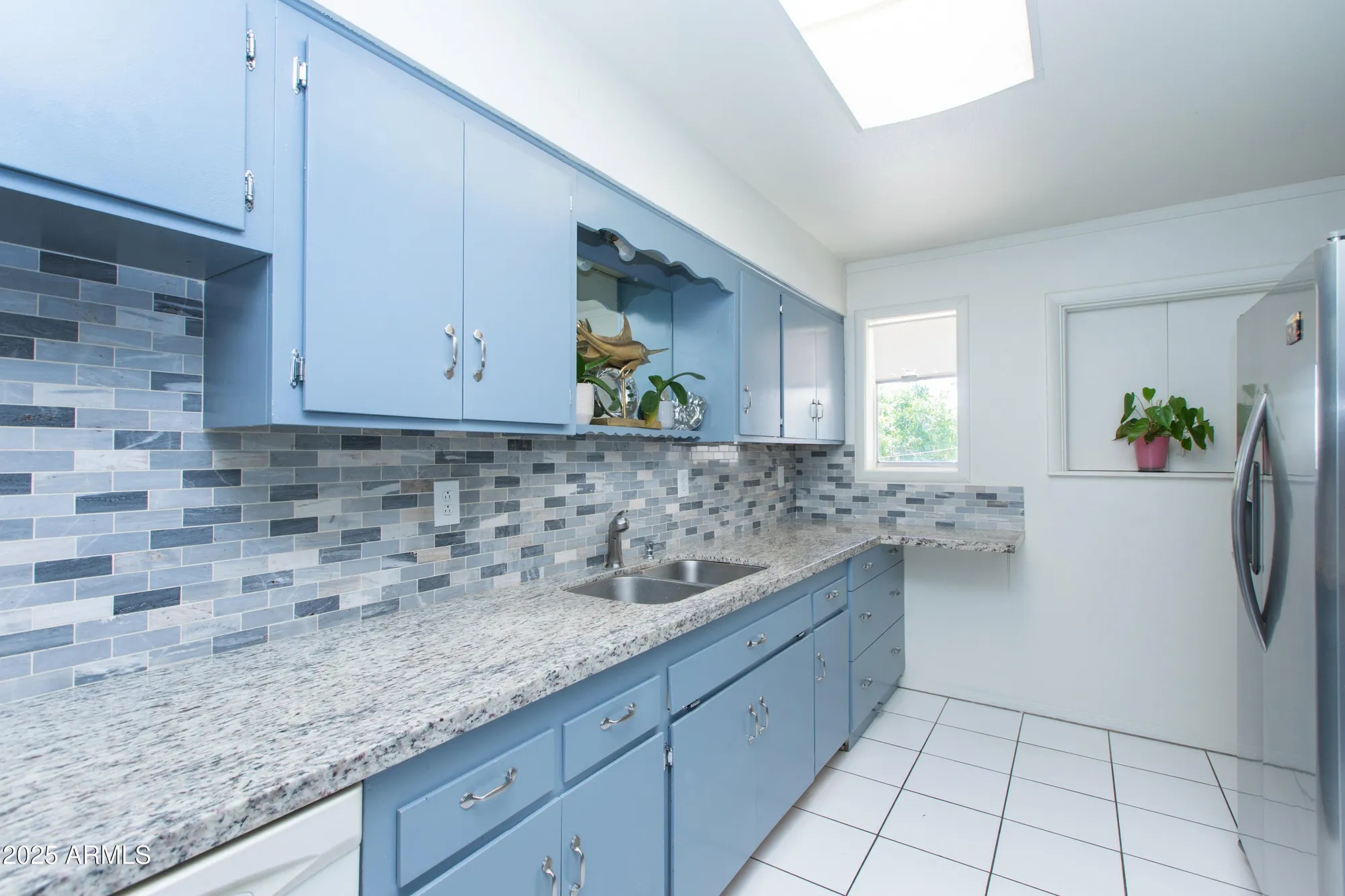 Property Slideshow image 12 of 59 | 12062 n saint annes dr, Sun City, AZ, 85351