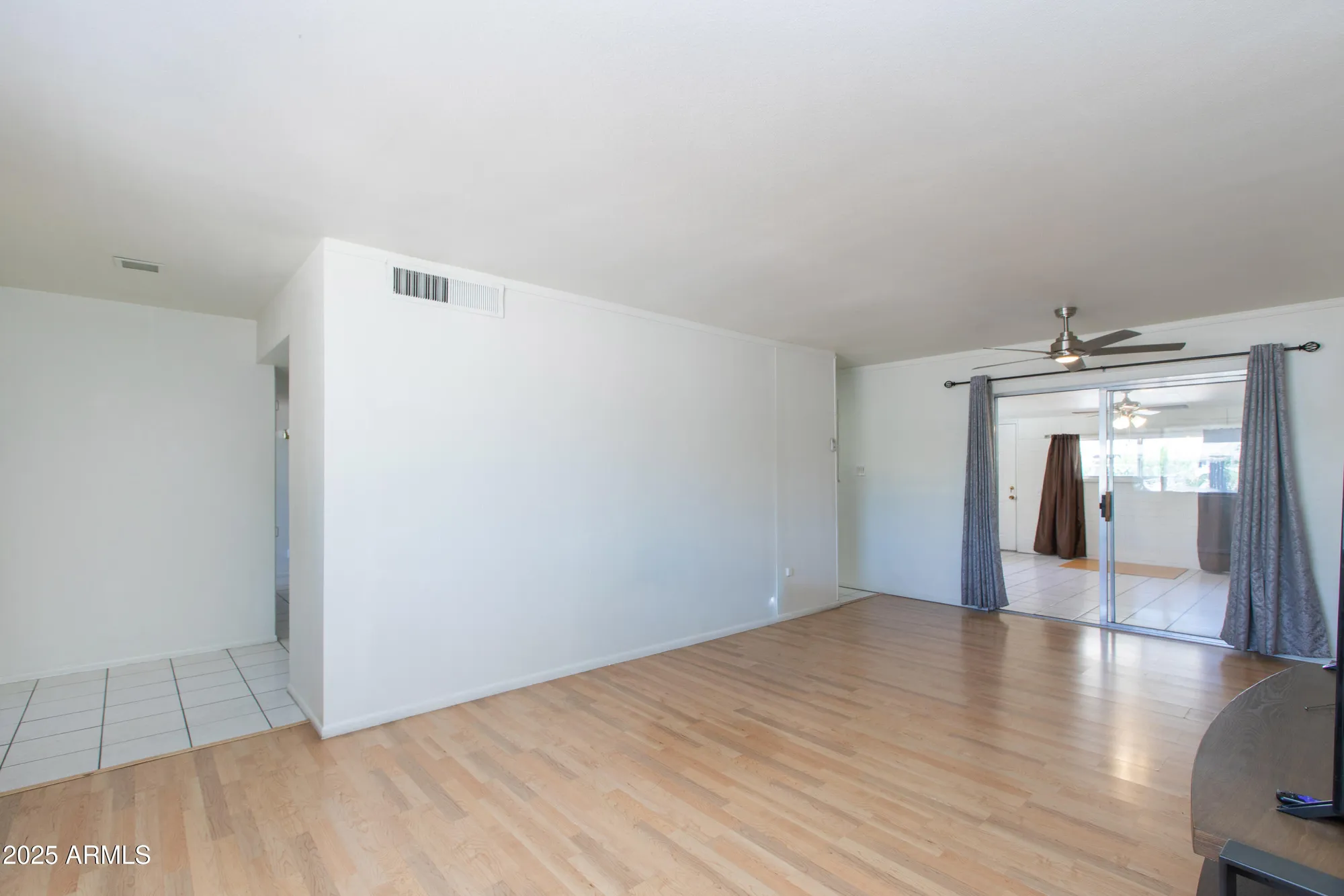 Property Slideshow image 8 of 59 | 12062 n saint annes dr, Sun City, AZ, 85351