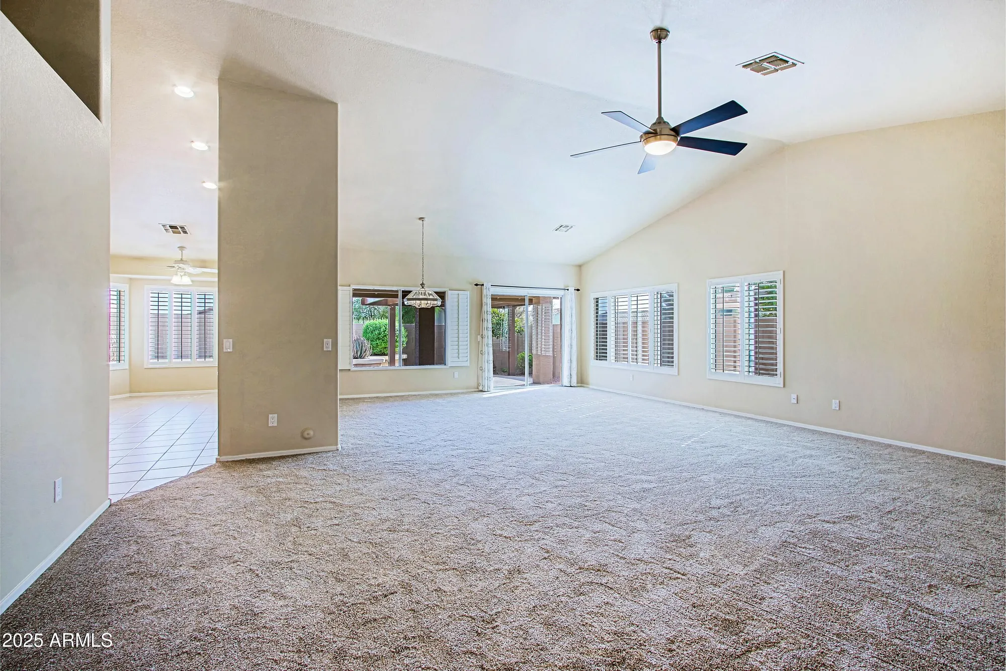 Property Slideshow image 8 of 35 | 15419 w verde ln, Goodyear, AZ, 85395