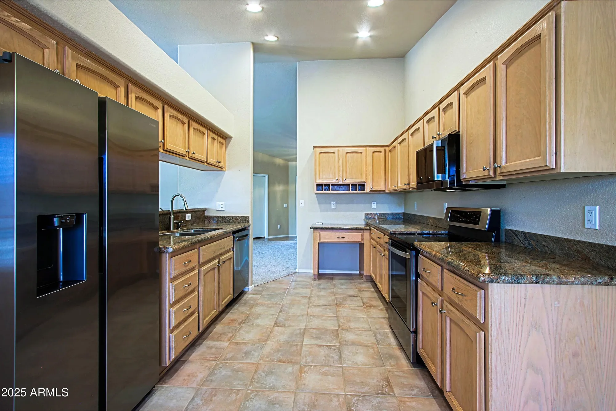 Property Slideshow image 13 of 35 | 15419 w verde ln, Goodyear, AZ, 85395
