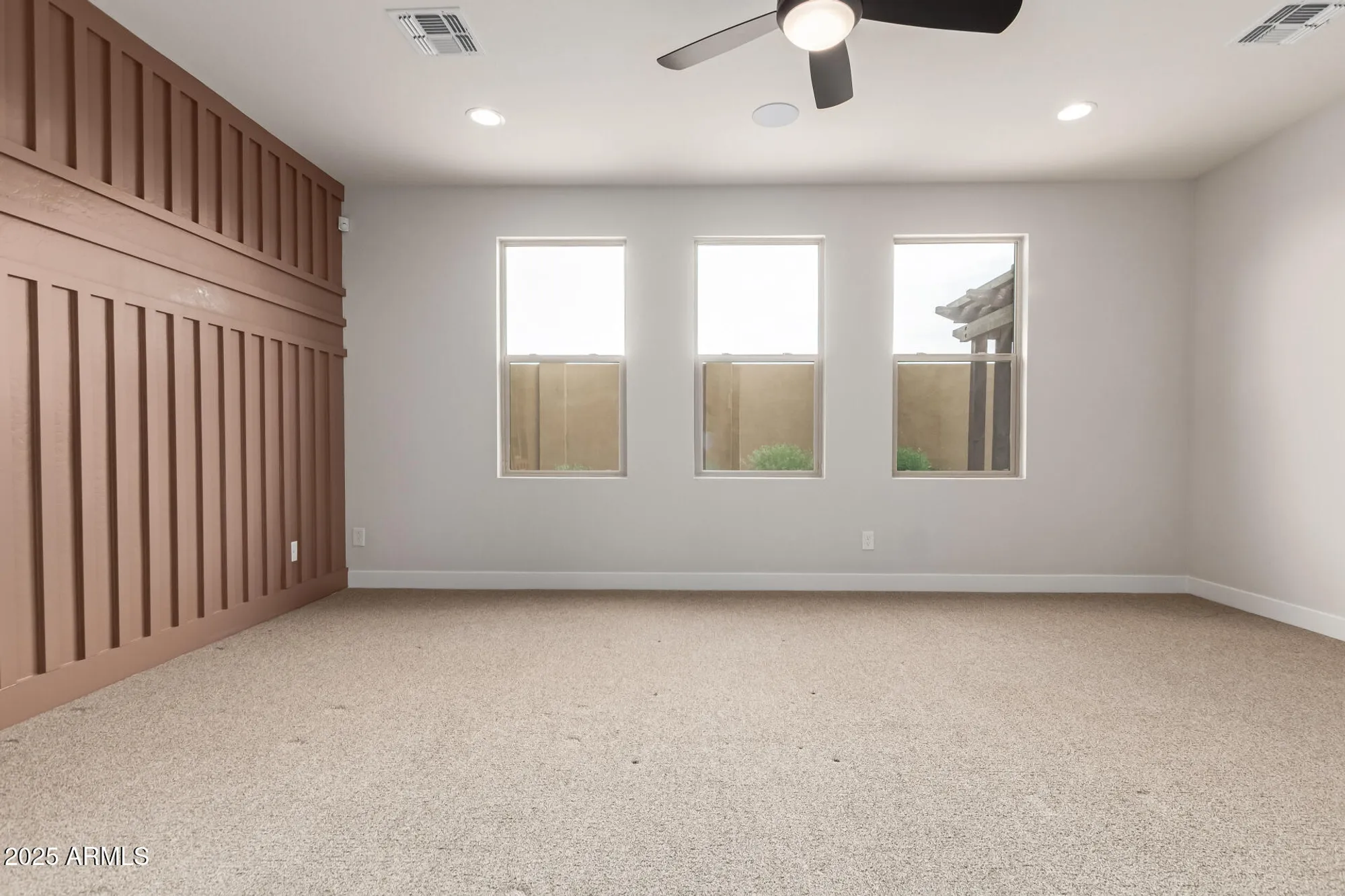 Property Slideshow image 11 of 25 | 39785 n collins ln, San Tan Valley, AZ, 85140