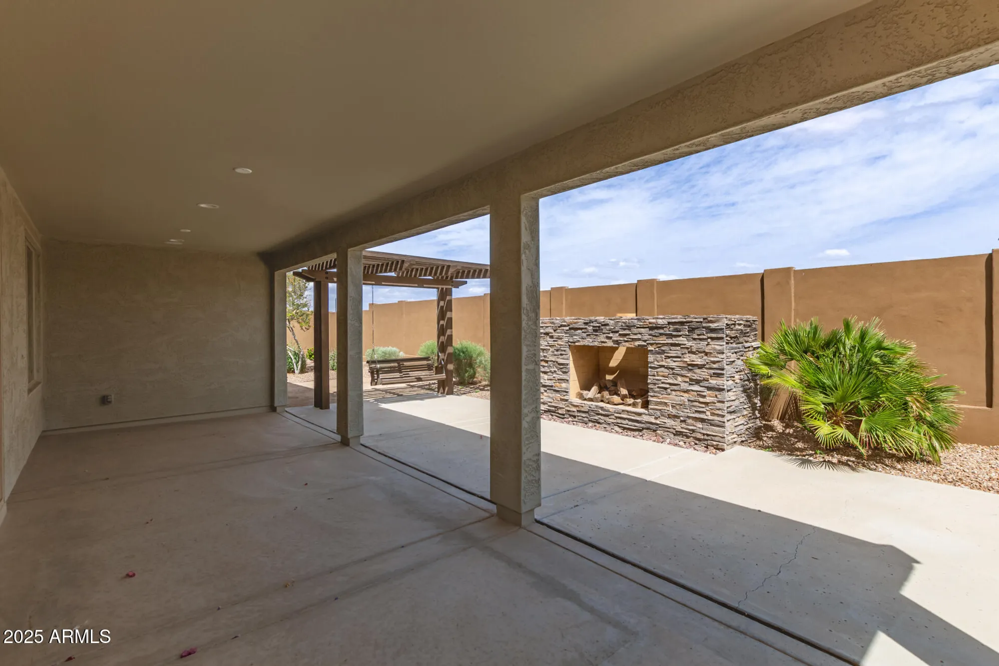 Property Slideshow image 21 of 25 | 39785 n collins ln, San Tan Valley, AZ, 85140