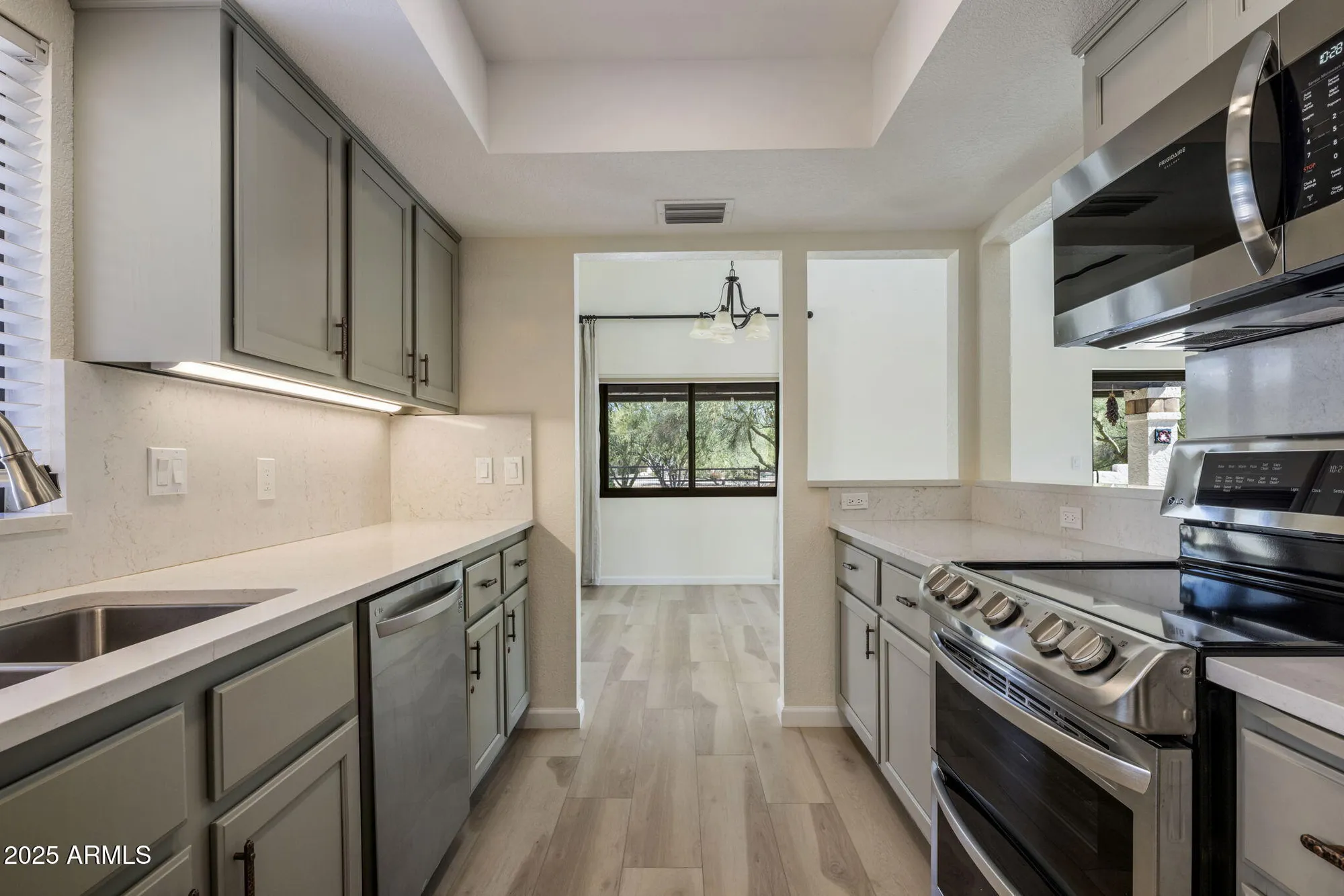 Property Slideshow image 12 of 37 | 18560 e horseshoe bnd, Rio Verde, AZ, 85263