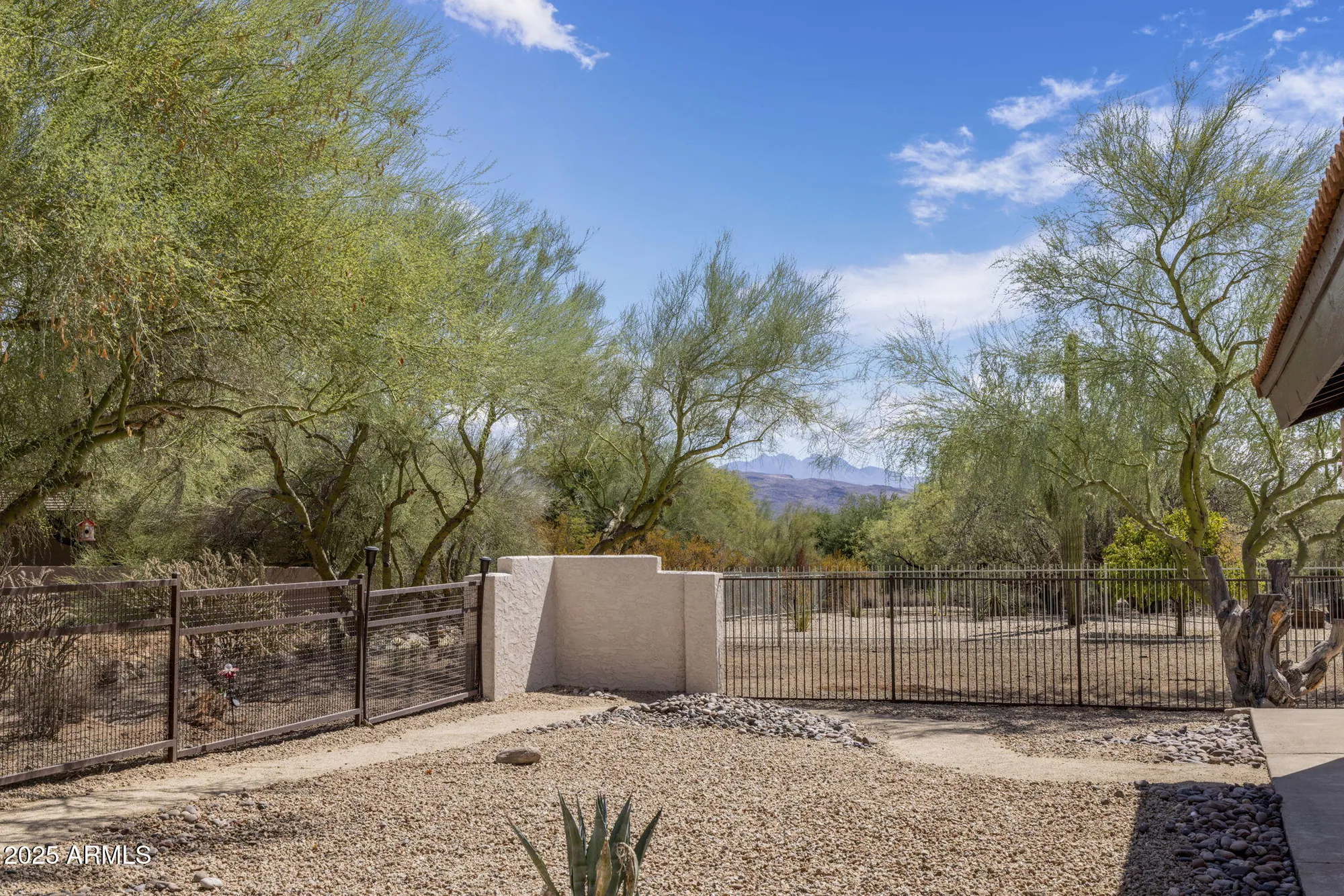 Property Slideshow image 32 of 37 | 18560 e horseshoe bnd, Rio Verde, AZ, 85263