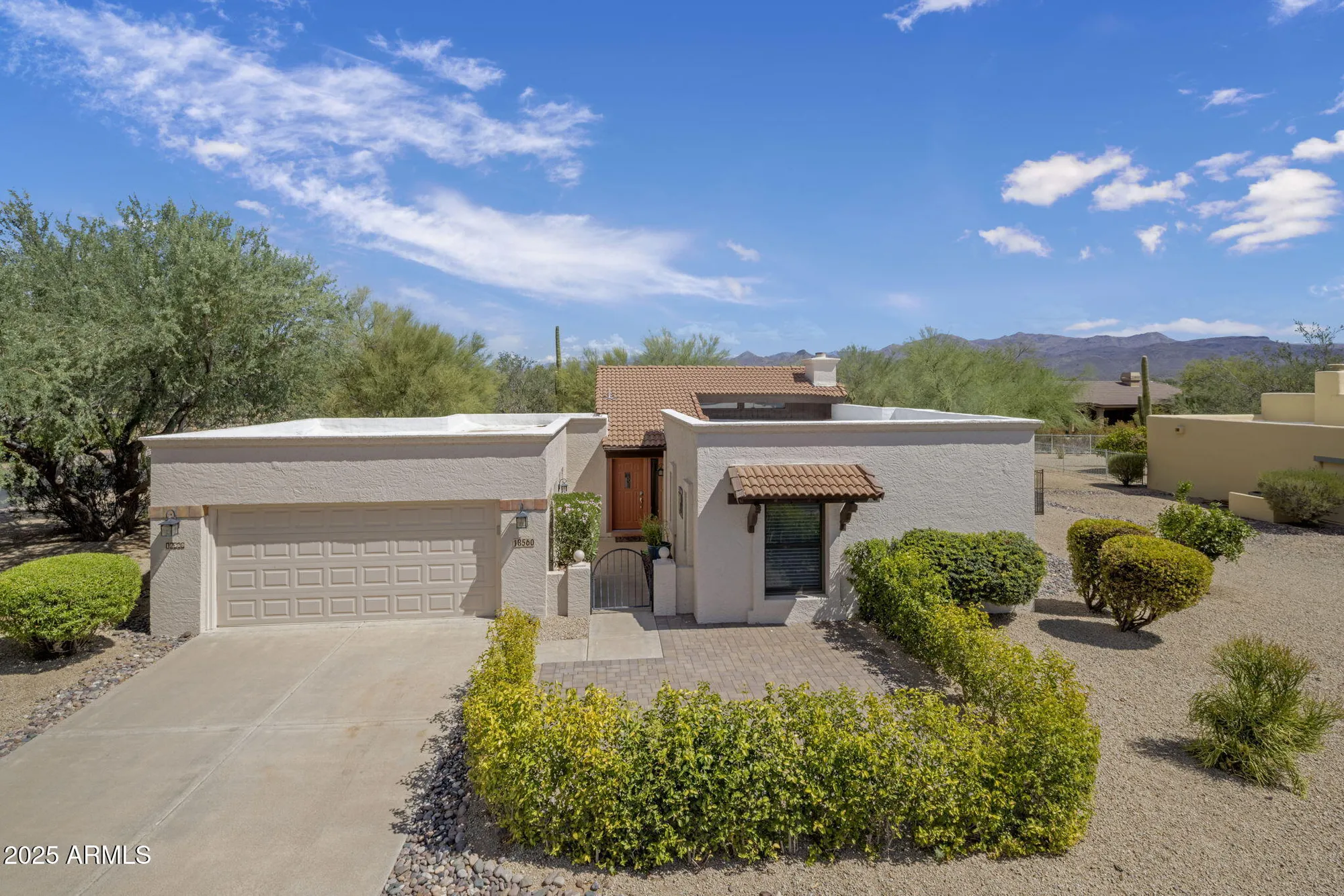 Property Slideshow image 1 of 37 | 18560 e horseshoe bnd, Rio Verde, AZ, 85263