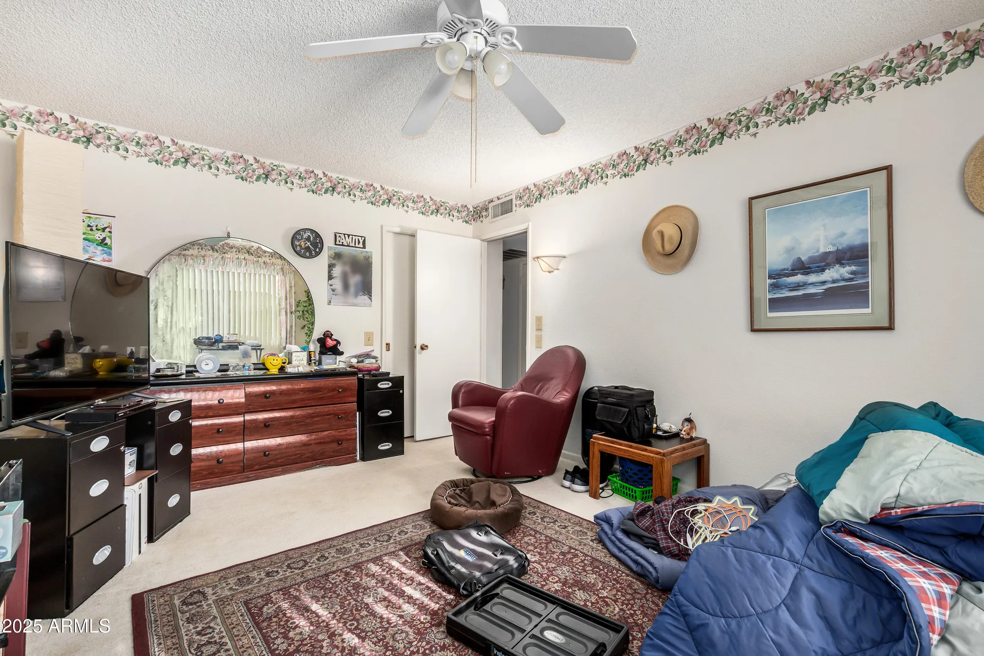 Property Slideshow image 17 of 22 | 18415 n palo verde dr, Sun City, AZ, 85373