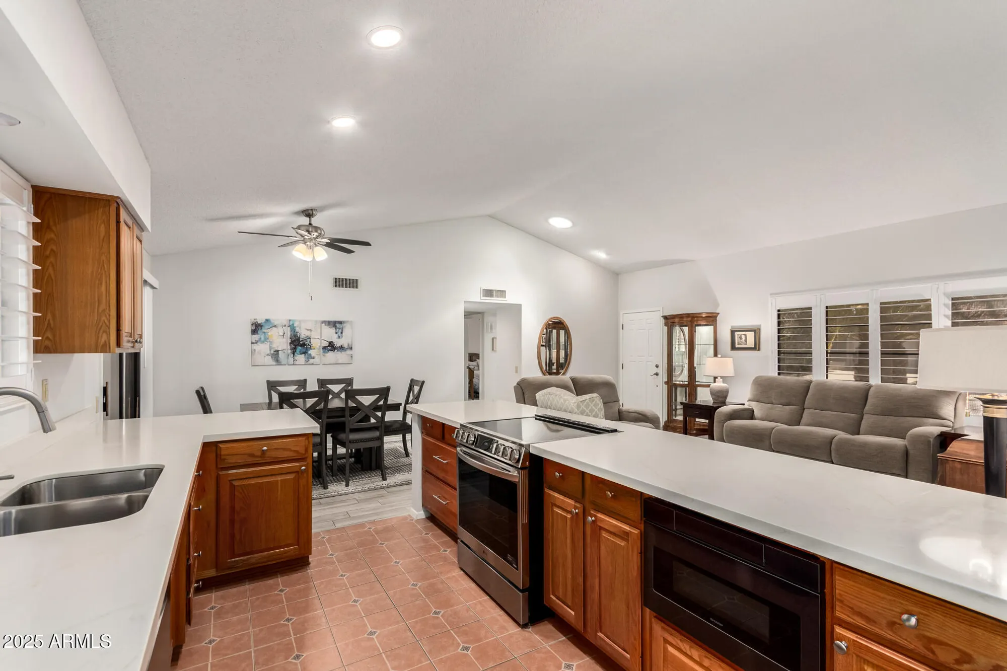 Property Slideshow image 12 of 37 | 14710 w calumet dr, Sun City West, AZ, 85375
