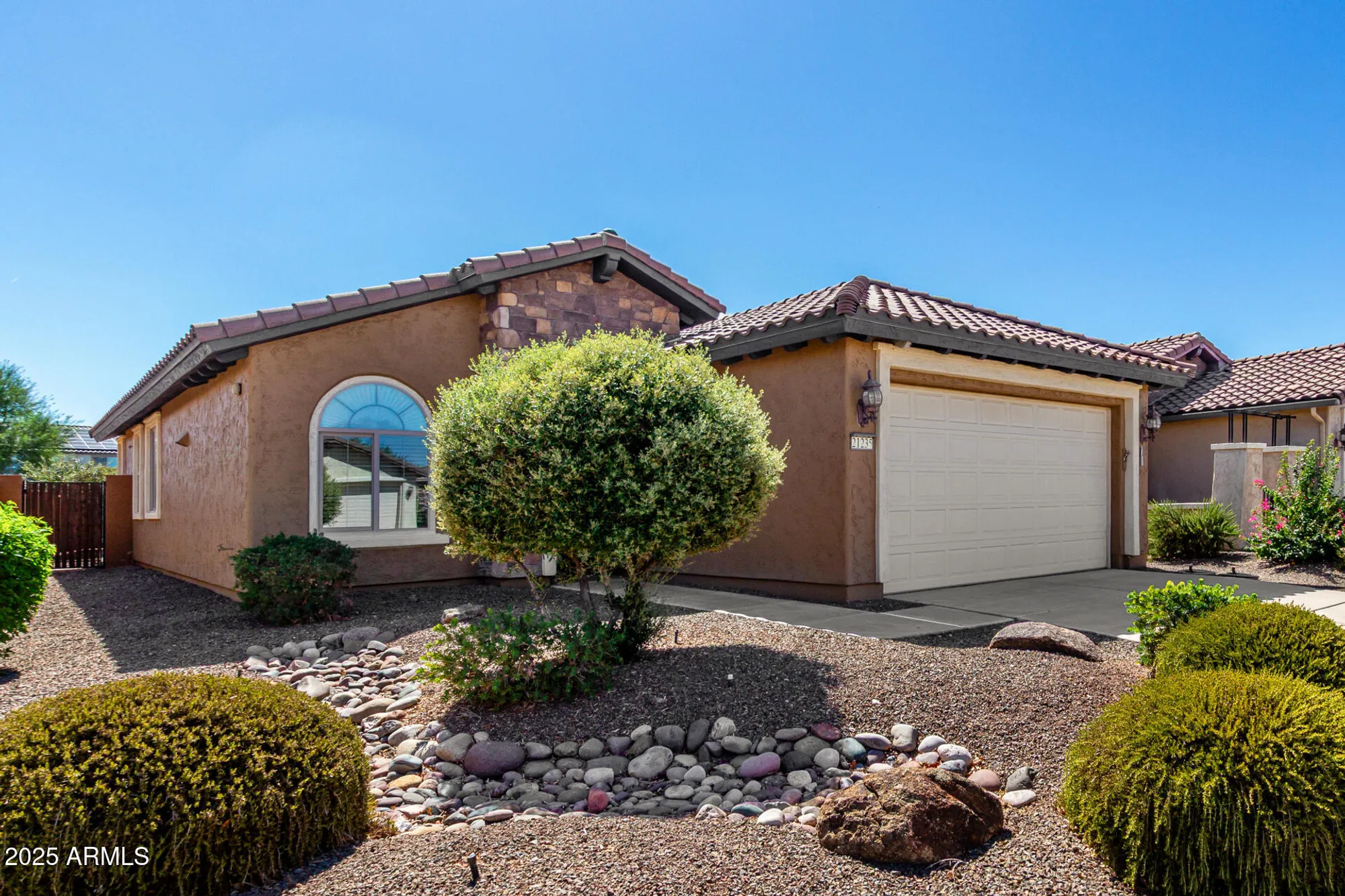 Property Slideshow image 4 of 29 | 21235 n 262nd dr, Buckeye, AZ, 85396