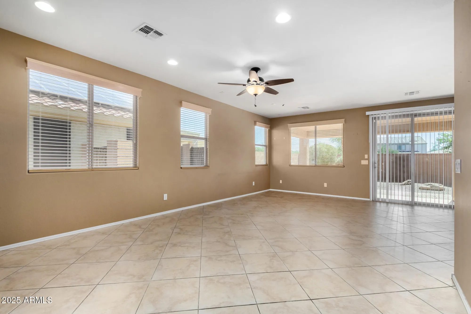 Property Slideshow image 7 of 29 | 21235 n 262nd dr, Buckeye, AZ, 85396