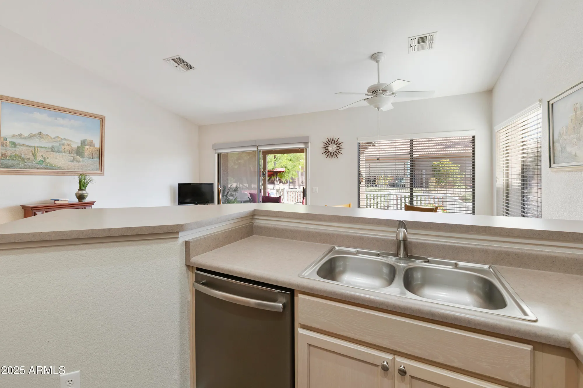 Property Slideshow image 9 of 52 | 9022 e minnesota ave, Sun Lakes, AZ, 85248