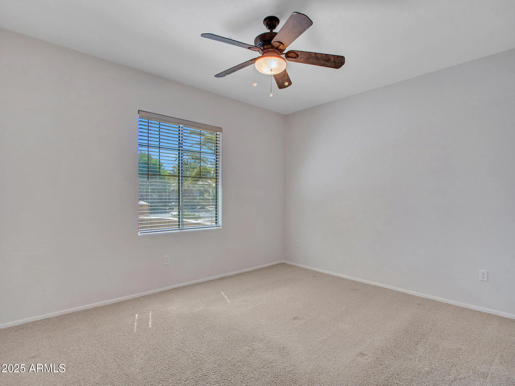 Property Slideshow image 25 of 40 | 20914 n barberry ln, Surprise, AZ, 85387