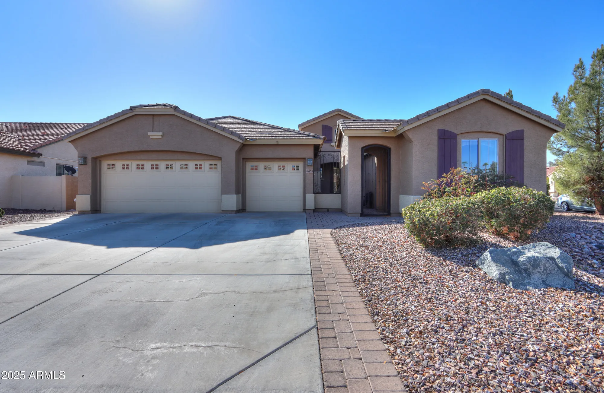 Property Slideshow image 2 of 55 | 5457 w corral dr, Eloy, AZ, 85131