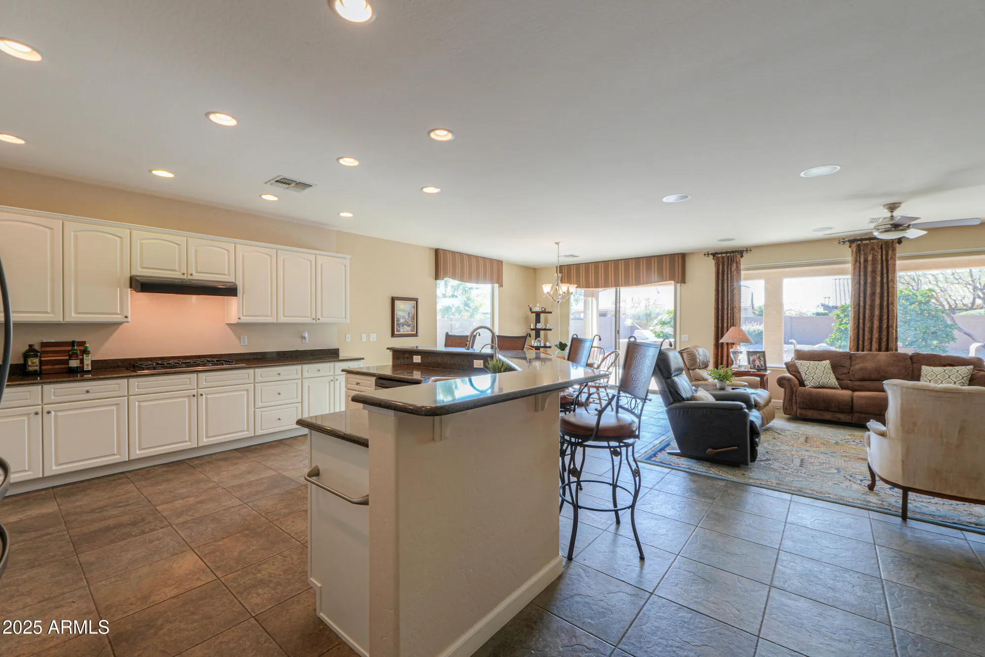 Property Slideshow image 15 of 55 | 5457 w corral dr, Eloy, AZ, 85131