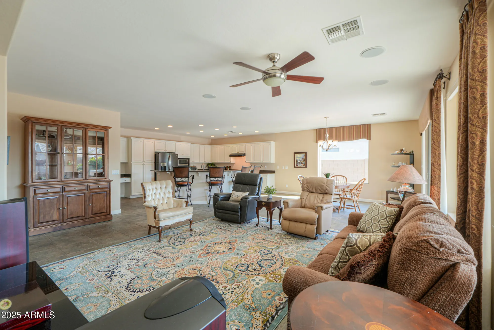 Property Slideshow image 21 of 55 | 5457 w corral dr, Eloy, AZ, 85131