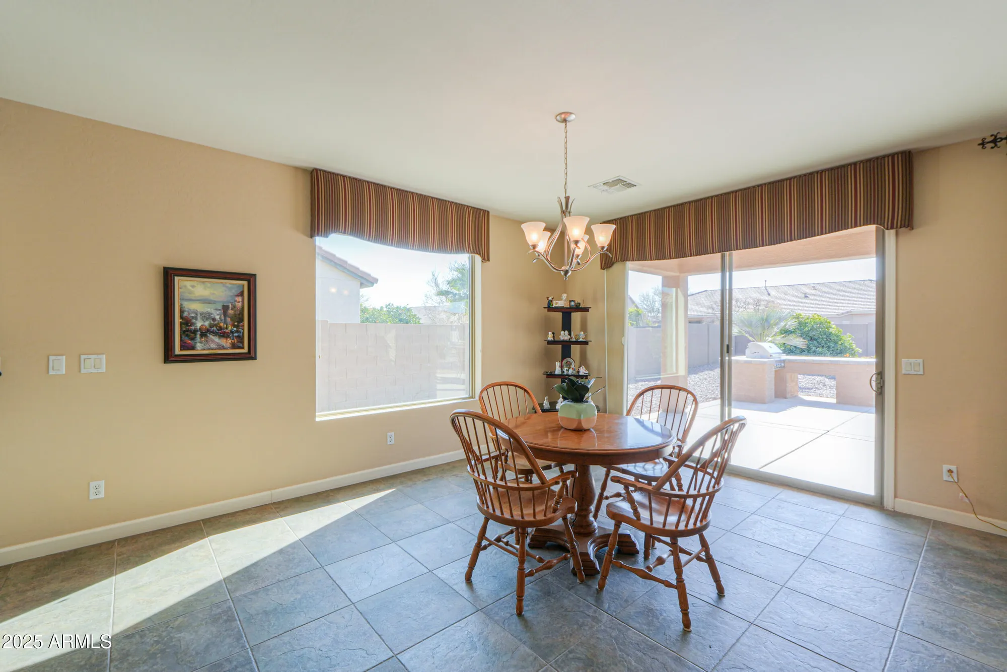 Property Slideshow image 18 of 55 | 5457 w corral dr, Eloy, AZ, 85131