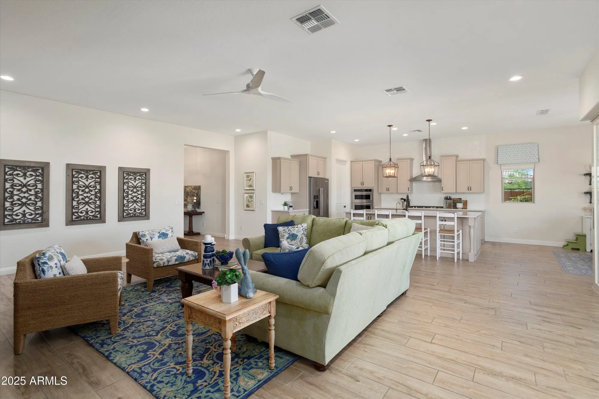 Property Slideshow image 4 of 95 | 27396 w escuda dr, Buckeye, AZ, 85396