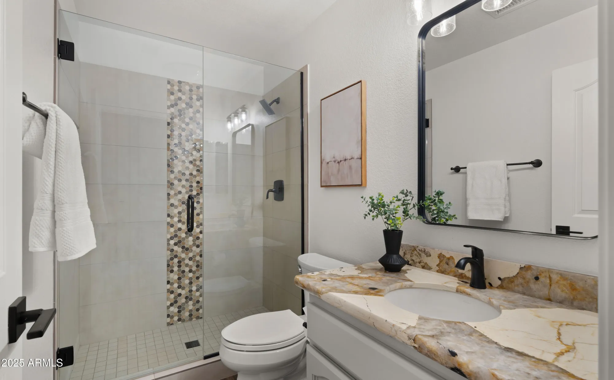 Property Slideshow image 15 of 26 | 3394 n hogan dr, Goodyear, AZ, 85395