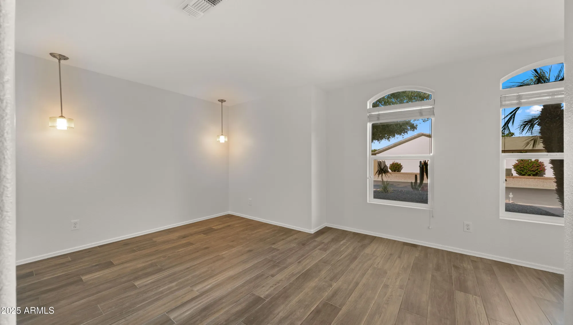 Property Slideshow image 14 of 26 | 3394 n hogan dr, Goodyear, AZ, 85395