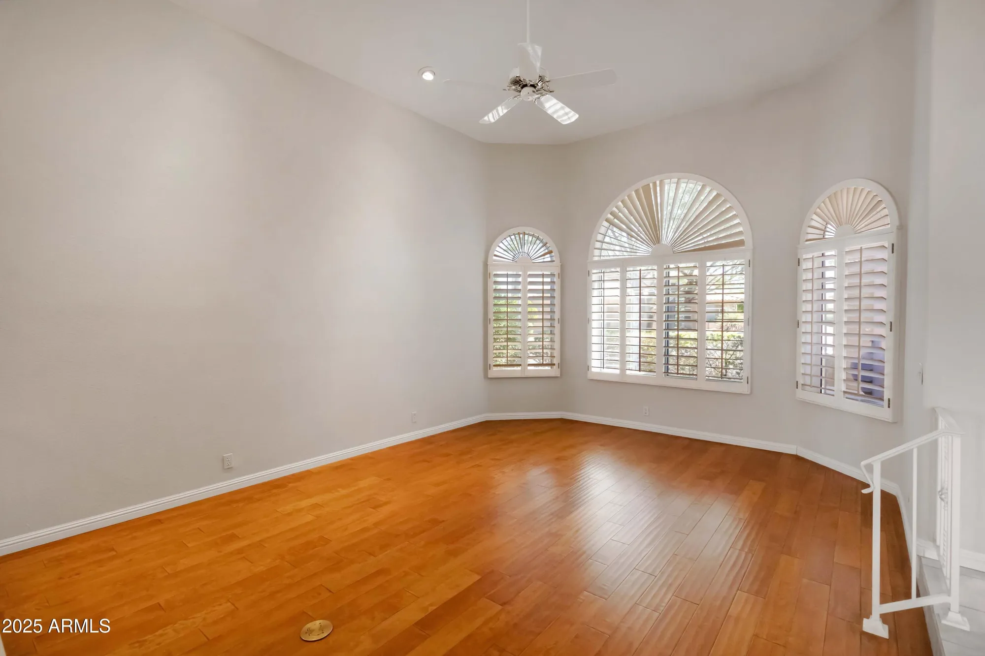 Property Slideshow image 7 of 35 | 19070 n 88th ave, Peoria, AZ, 85382