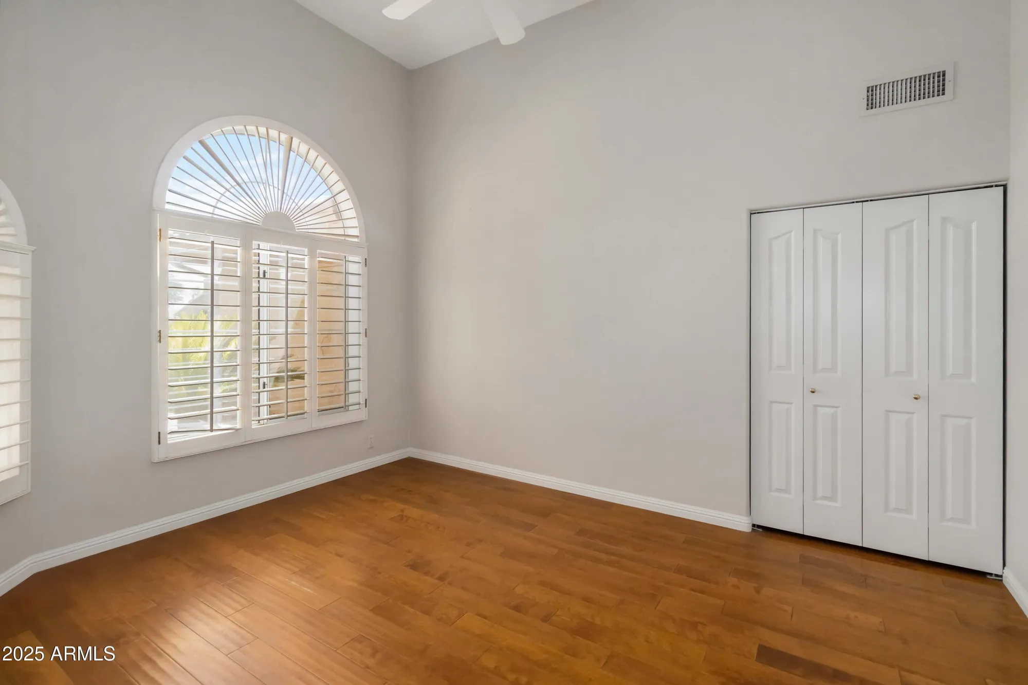 Property Slideshow image 20 of 35 | 19070 n 88th ave, Peoria, AZ, 85382