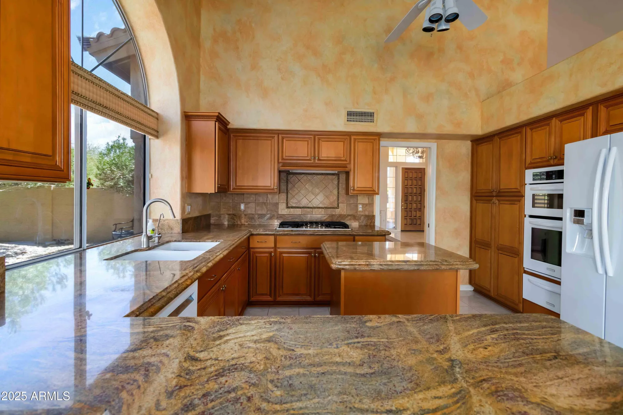 Property Slideshow image 18 of 35 | 19070 n 88th ave, Peoria, AZ, 85382