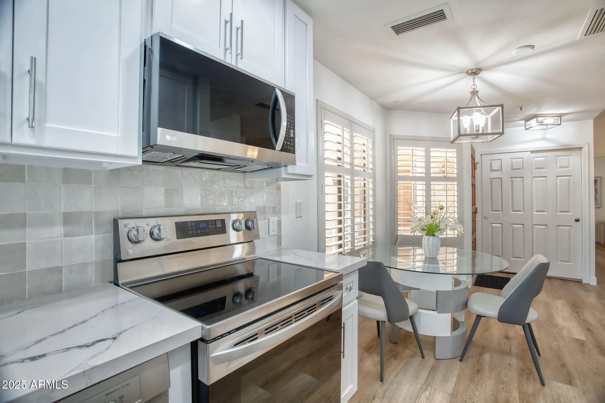 Property Slideshow image 11 of 30 | 19400 n westbrook pkwy 241, Peoria, AZ, 85382