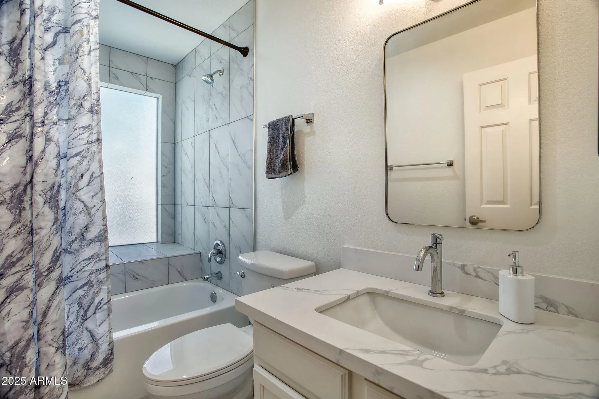 Property Slideshow image 16 of 30 | 19400 n westbrook pkwy 241, Peoria, AZ, 85382