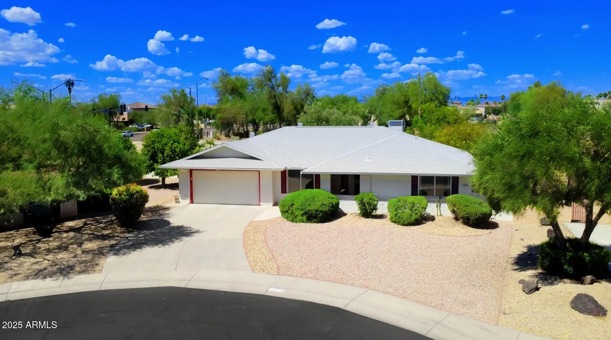 Property Slideshow image 1 of 31 | 10134 w pine springs dr, Sun City, AZ, 85373