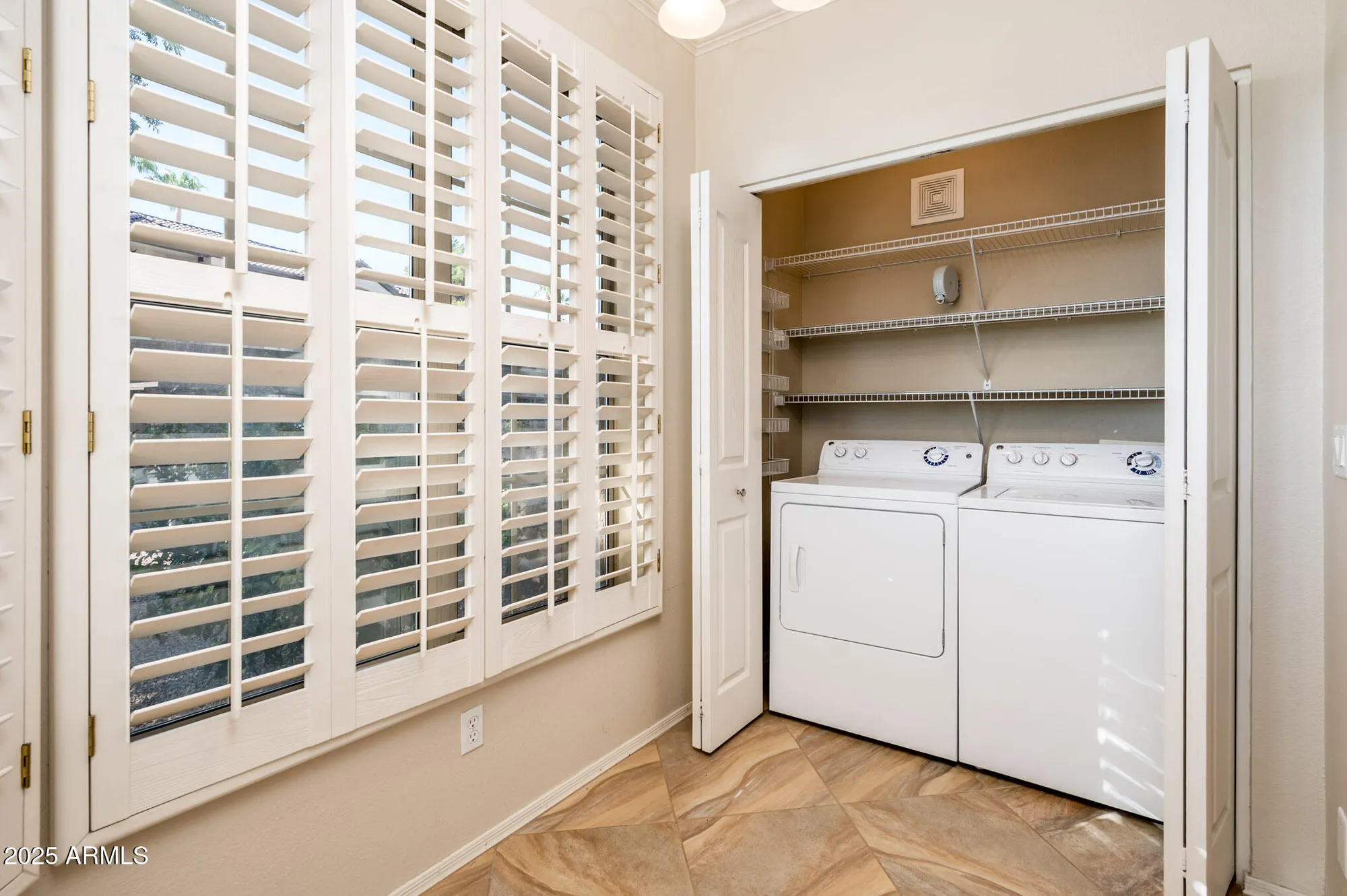 Property Slideshow image 13 of 35 | 14950 w mountain view blvd apt 5112, Surprise, AZ, 85374