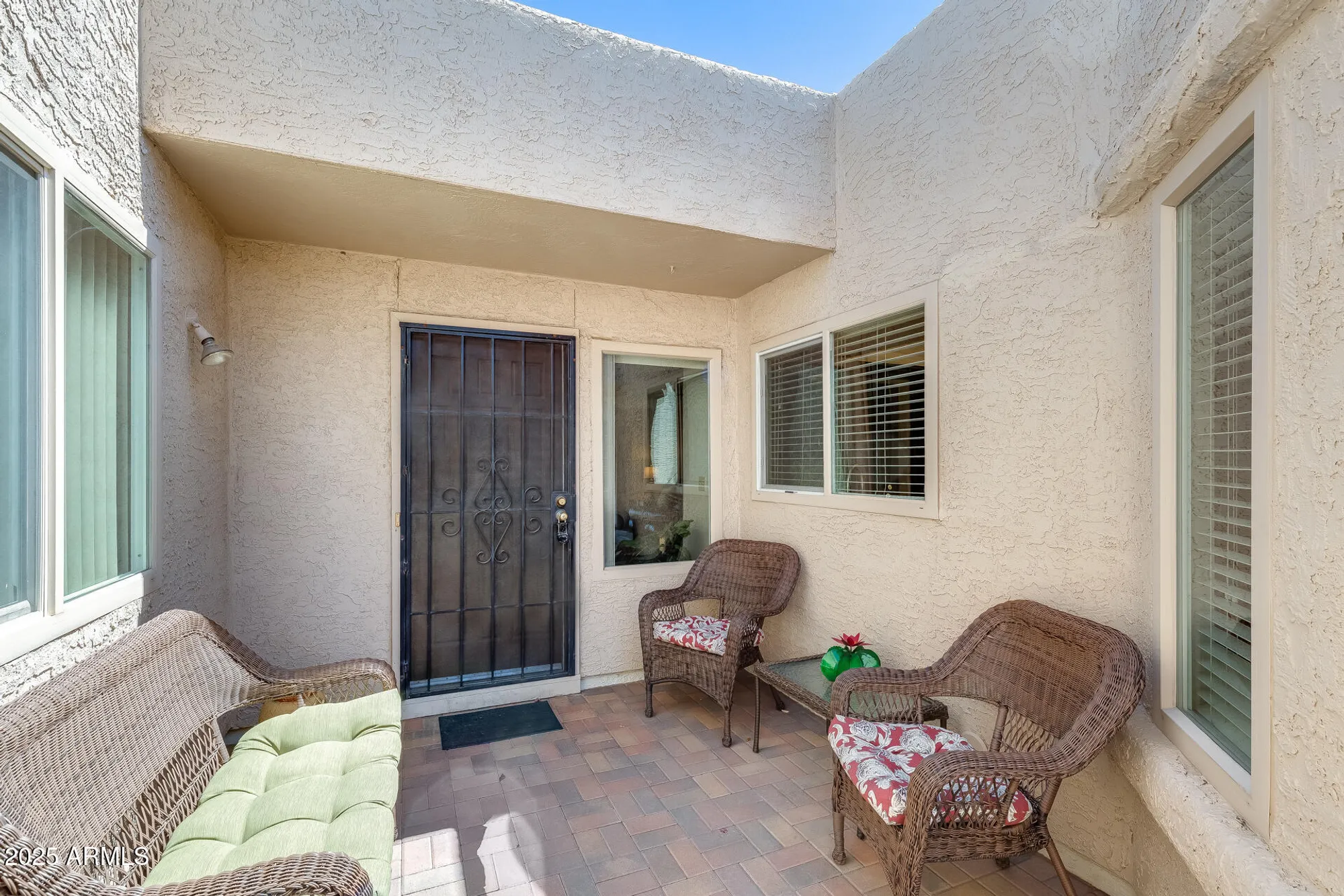 Property Slideshow image 3 of 26 | 723 s palo verde way, Mesa, AZ, 85208