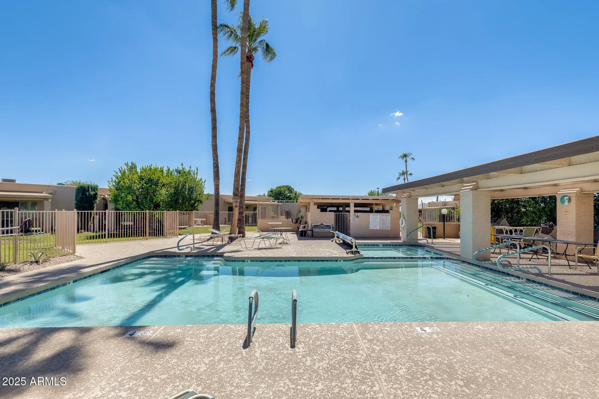 Property Slideshow image 18 of 26 | 723 s palo verde way, Mesa, AZ, 85208