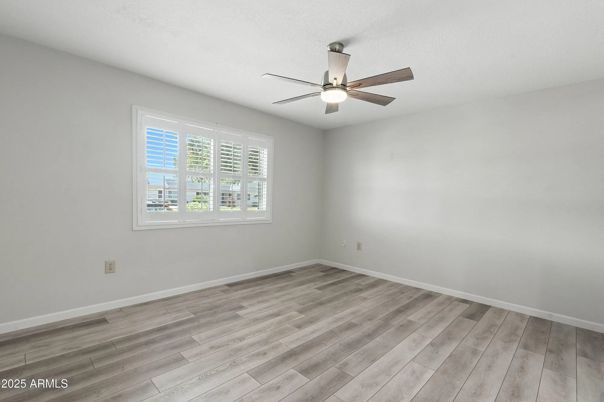 Property Slideshow image 18 of 28 | 10214 w hutton dr # 36, Sun City, AZ, 85351