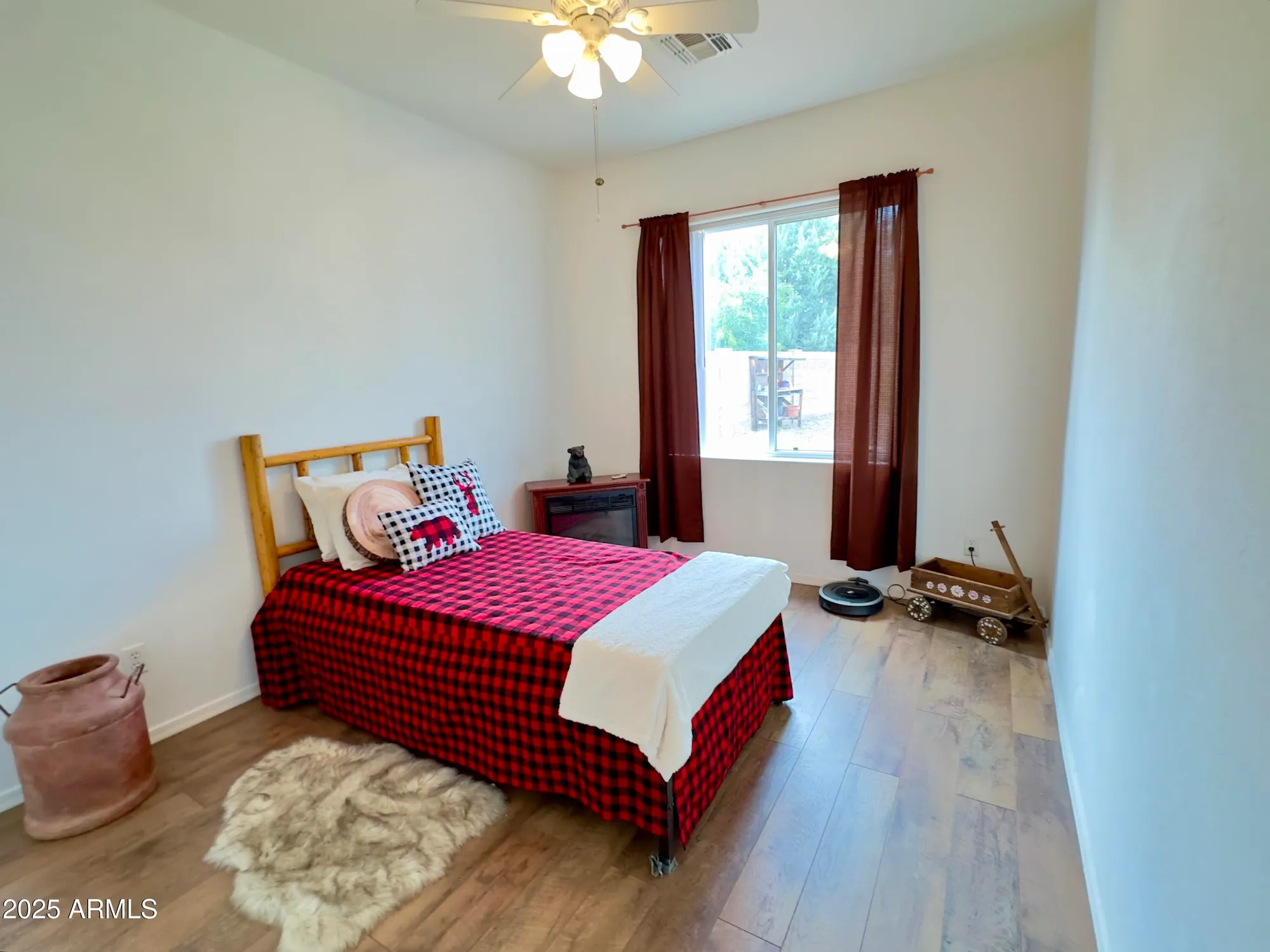 Property Slideshow image 23 of 48 | 7638 e clear sky trl, Prescott Valley, AZ, 86315