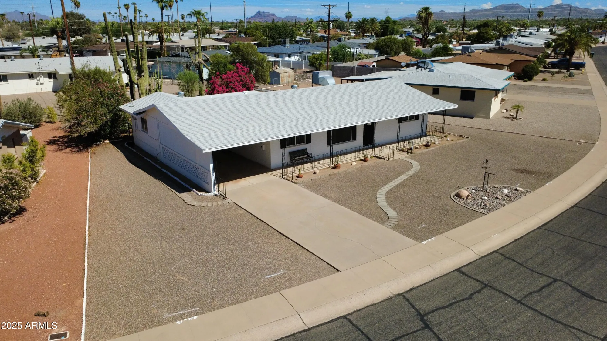 Property Slideshow image 7 of 53 | 5246 e butte st, Mesa, AZ, 85205