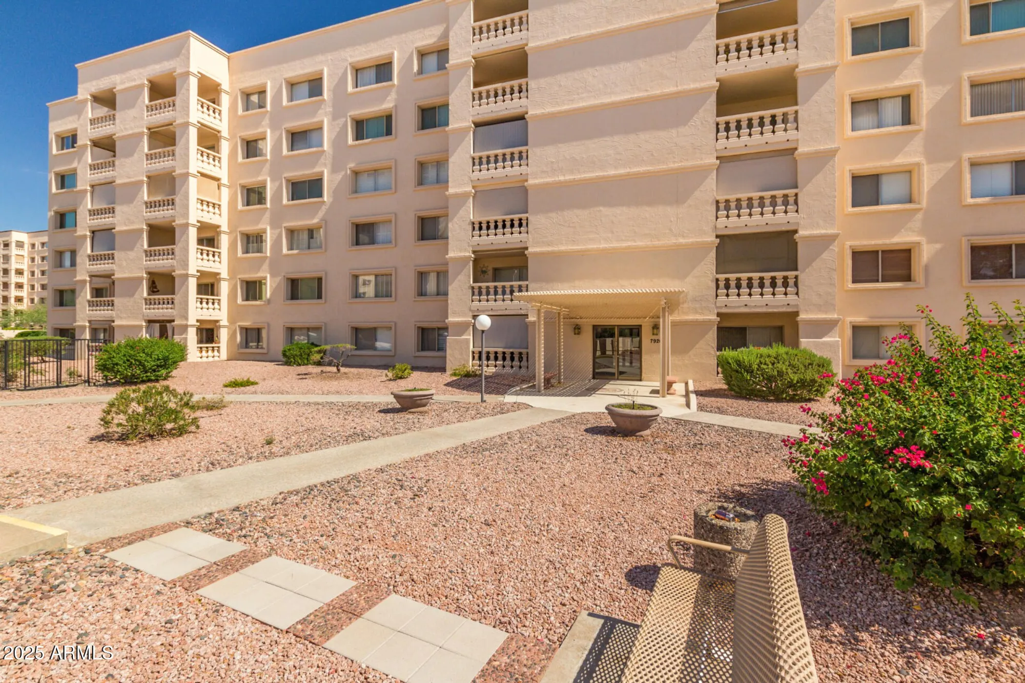 Property Slideshow image 22 of 32 | 7920 e camelback rd unit 409, Scottsdale, AZ, 85251