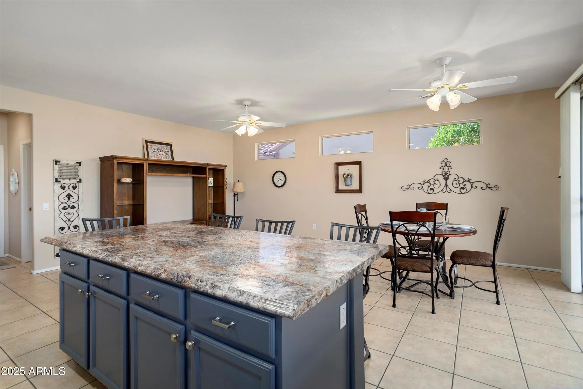 Property Slideshow image 13 of 34 | 15560 w clear canyon dr, Surprise, AZ, 85374