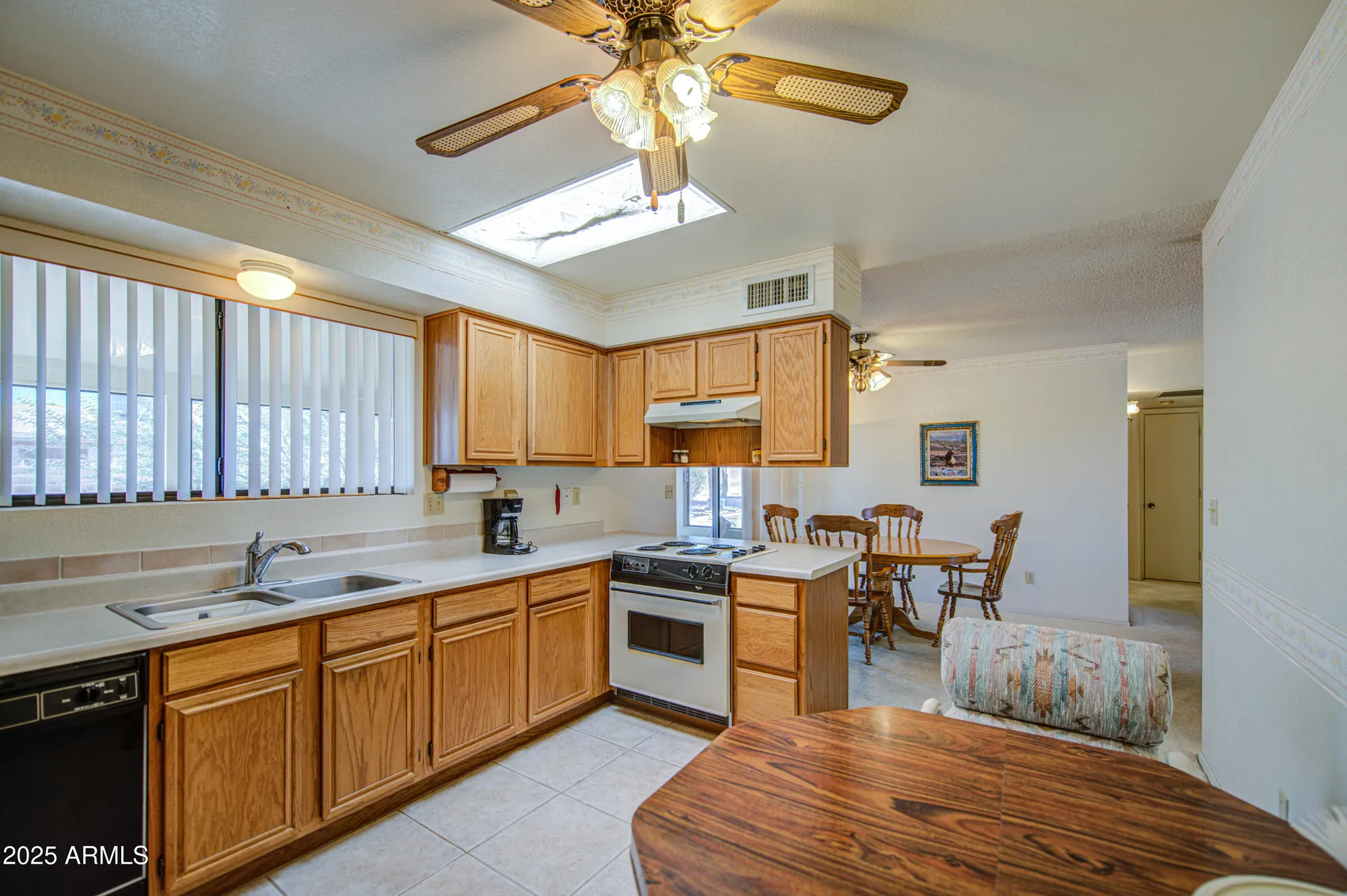 Property Slideshow image 17 of 39 | 1722 w 15th ln, Apache Junction, AZ, 85120