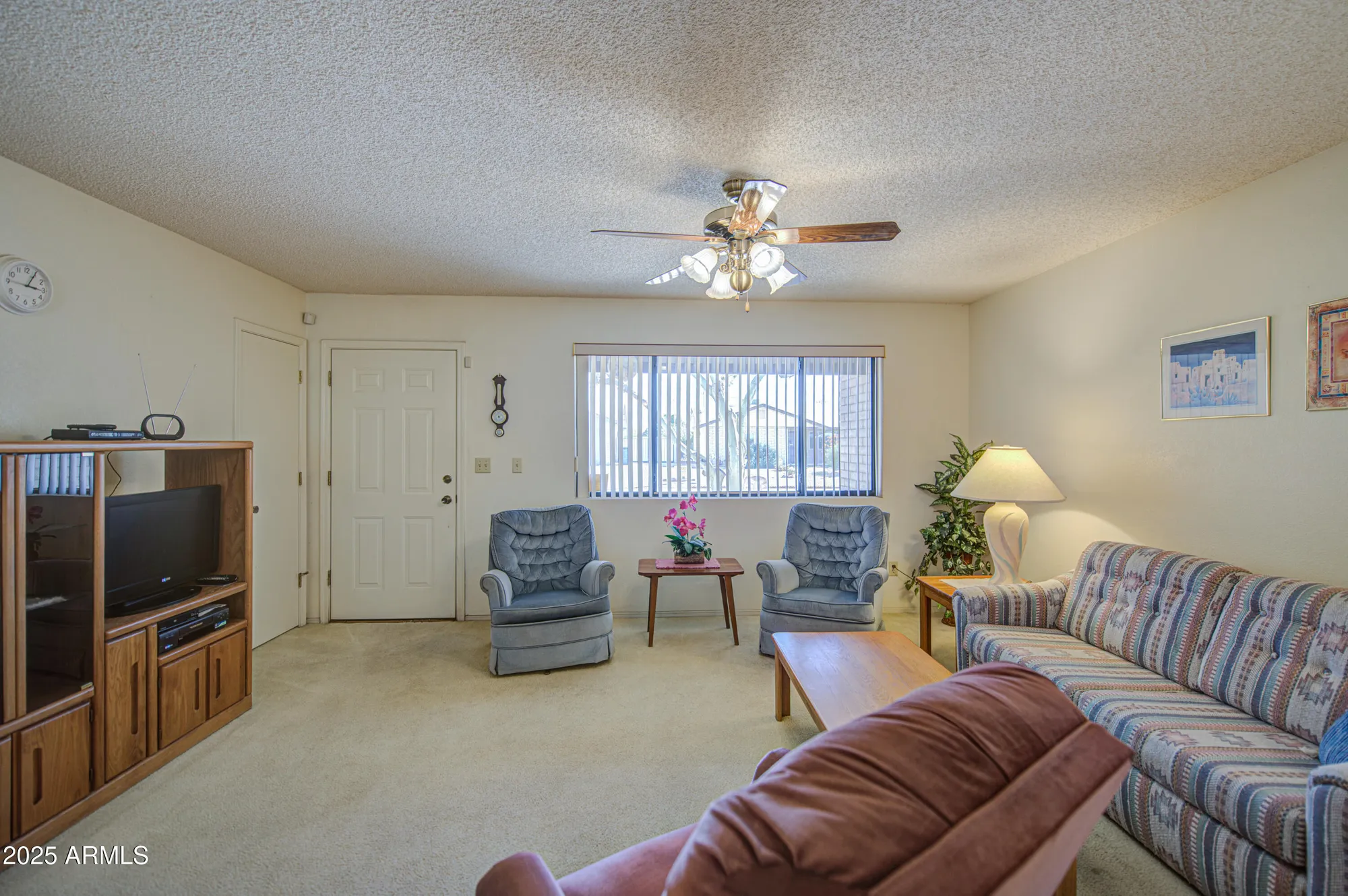 Property Slideshow image 7 of 39 | 1722 w 15th ln, Apache Junction, AZ, 85120