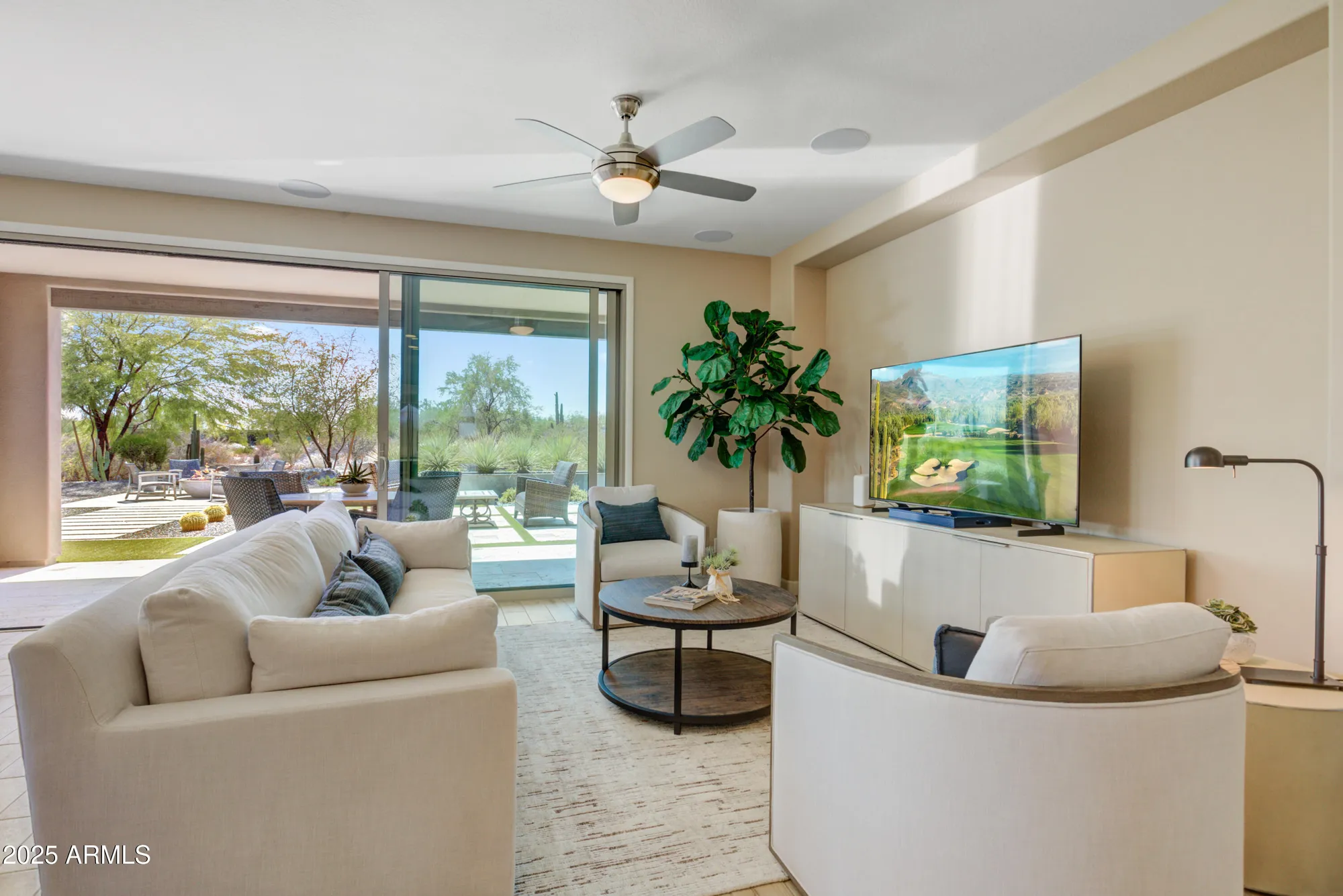 Property Slideshow image 11 of 65 | 17913 e slide rock dr, Rio Verde, AZ, 85263