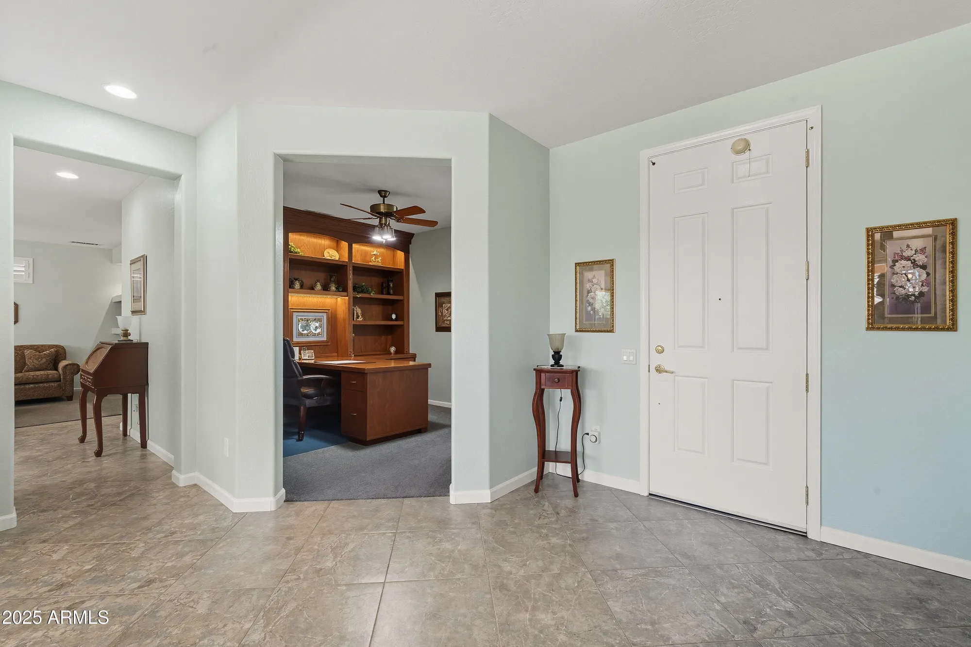 Property Slideshow image 6 of 44 | 15309 w summerwind ln, Surprise, AZ, 85374