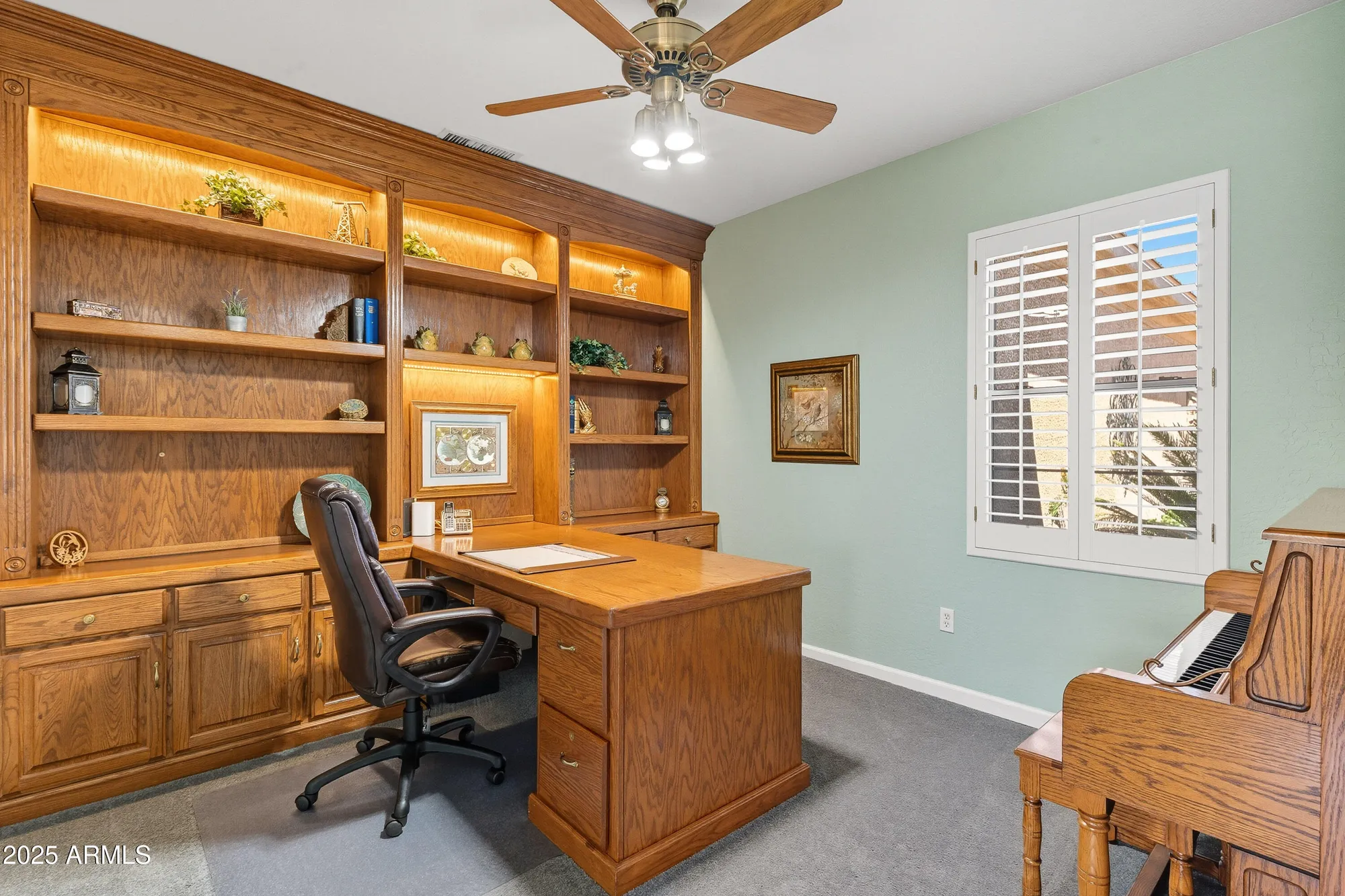 Property Slideshow image 7 of 44 | 15309 w summerwind ln, Surprise, AZ, 85374