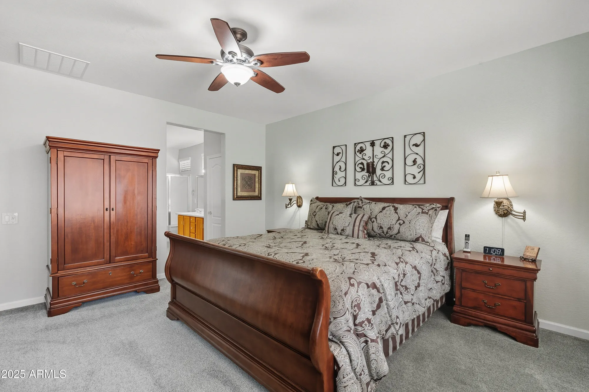 Property Slideshow image 18 of 44 | 15309 w summerwind ln, Surprise, AZ, 85374